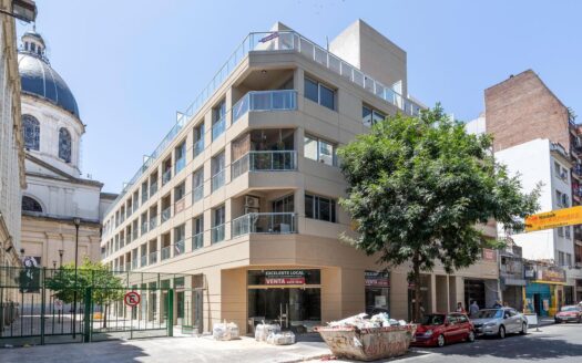 Local comerical a estrenar en Flores