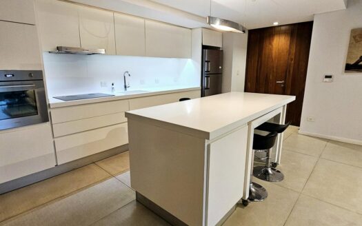 ALQUILER  DEPARTAMENTO 3 AMBIENTES PUERTO MADERO – COCHERA Y BAULERA