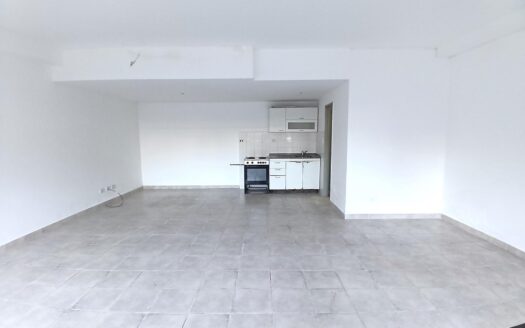 Oportunidad Monoambiente en PB divisible con cochera APTO CRÉDITO,  profesional, commercial